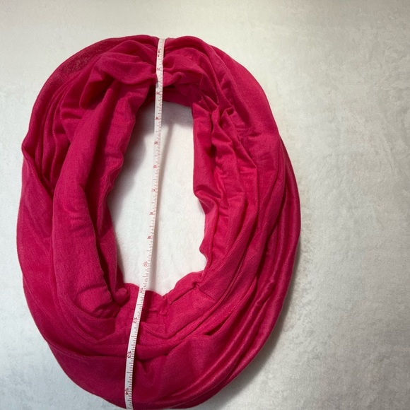 Elegant Hot Pink Infinity Scarf - Picture 3 of 6